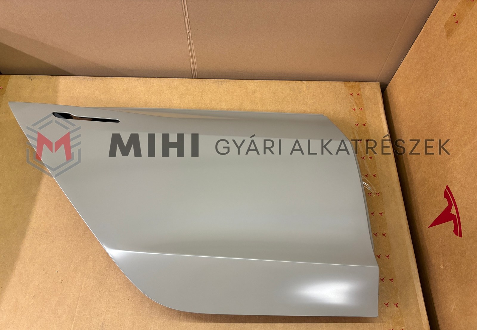 Tesla Model 3 gyári jobb hátsó ajtó 1081440STC termékfotó