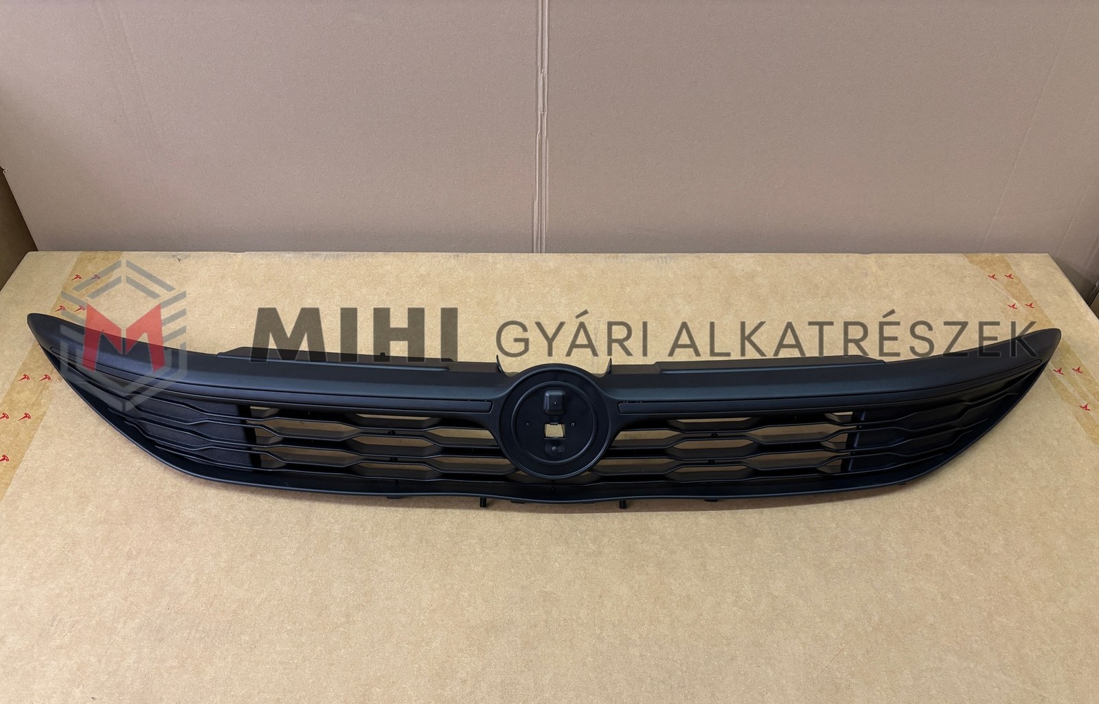 Fiat Doblo gyári hűtőrács 735615595