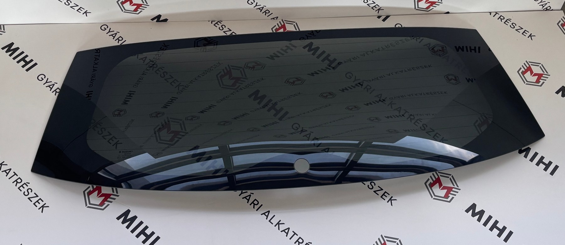 Suzuki Vitara csomagtérajtó üveg 8457054P11 termékfotó 3